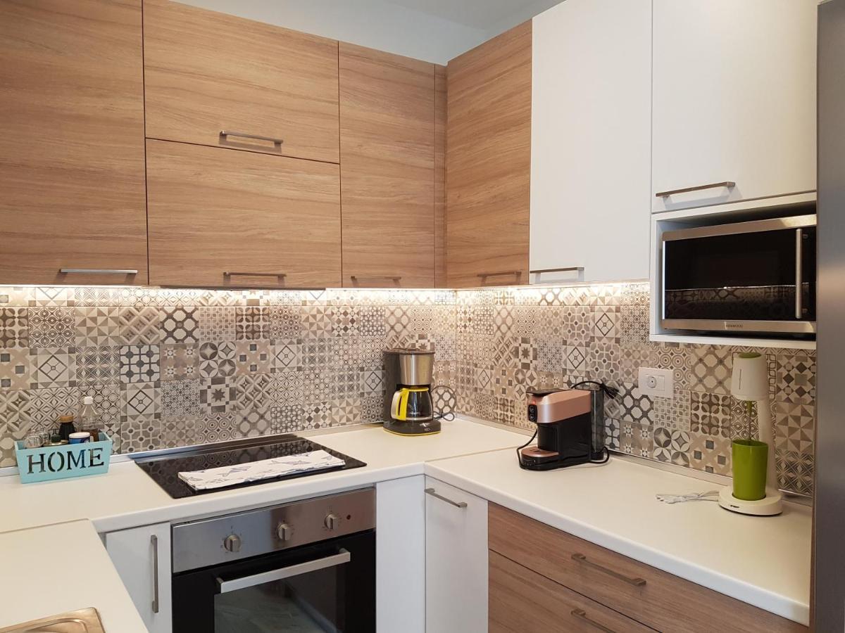 Tamaris Homes Мастіхарі Екстер'єр фото